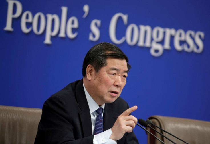 He Lifeng, presidente dell&#39;NDRC cinese, partecipa a una conferenza stampa a Pechino