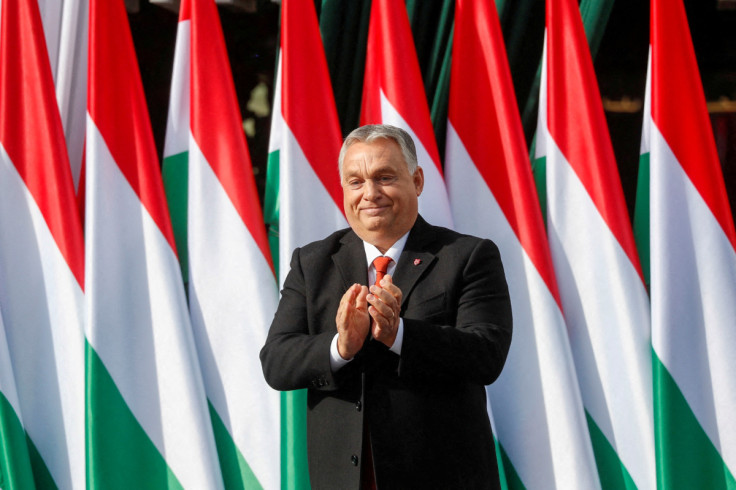 Il primo ministro ungherese Viktor Orban tiene un discorso per la festa nazionale, a Zalaegerszeg