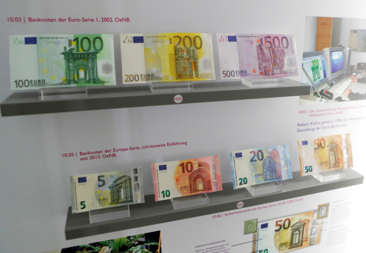 Le banconote in euro sono esposte al Money Museum della banca centrale austriaca a Vienna
