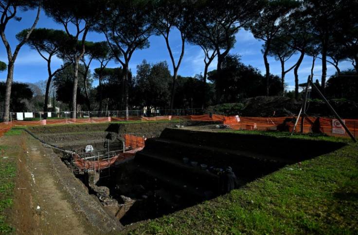 Gli archeologi stanno cercando di trovare il primo, il primo tratto della strada, la cui costruzione iniziò nel 312 a.C