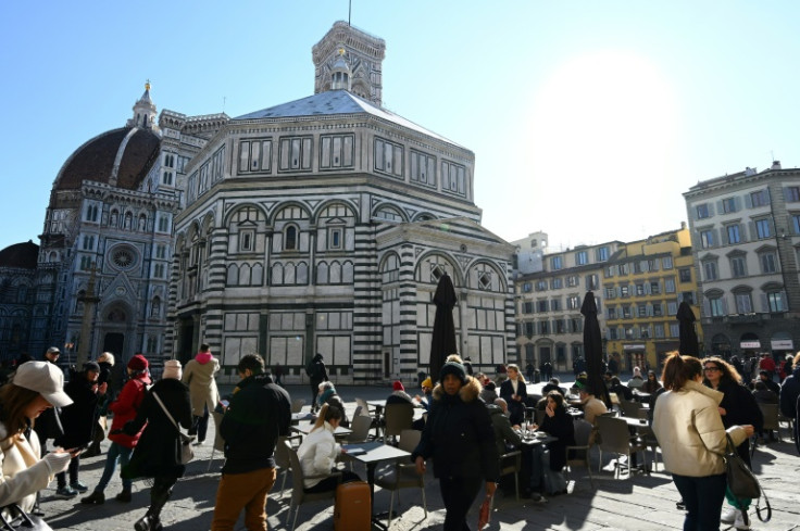 Ci sono voluti circa 70 anni per ricoprire di mosaici gli otto spicchi della cupola.