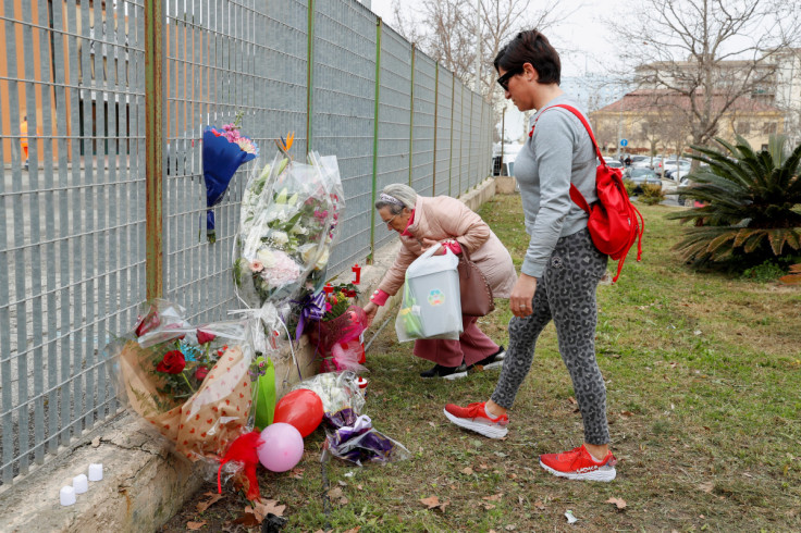 Conseguenze del mortale naufragio di migranti vicino alla costa meridionale italiana