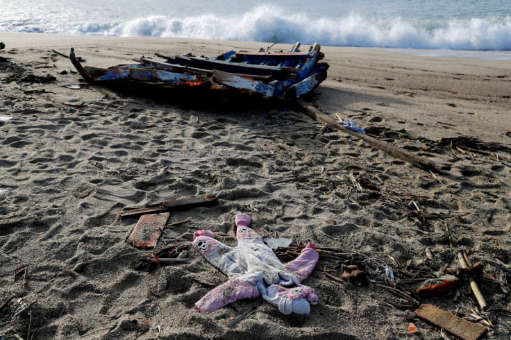 Dopo il naufragio mortale di migranti a Steccato di Cutro vicino a Crotone