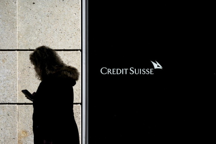 Le azioni Credit Suisse sono crollate mercoledì dopo aver già subito forti ribassi a seguito del crollo di due banche statunitensi