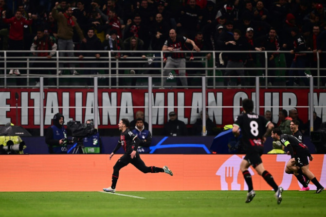 Ismael Bennacer dell&#39;AC Milan festeggia il suo gol nel primo tempo