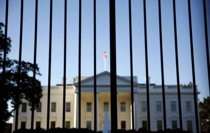 La Casa Bianca vista dall&#39;esterno del recinto del prato nord a Washington