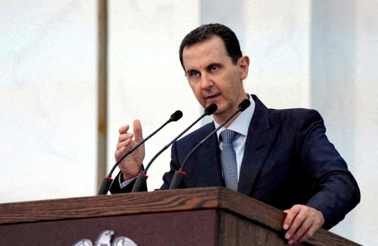 Il presidente siriano Bashar al-Assad si rivolge ai nuovi membri del parlamento a Damasco